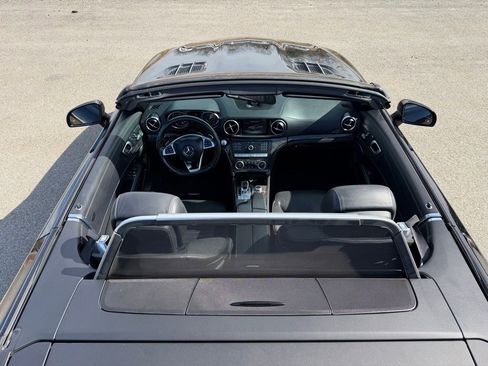 Used 2017 Mercedes-Benz SL 550 image 13
