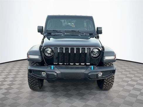 Used 2023 Jeep Wrangler Unlimited w/ Cold Weather Group image 2