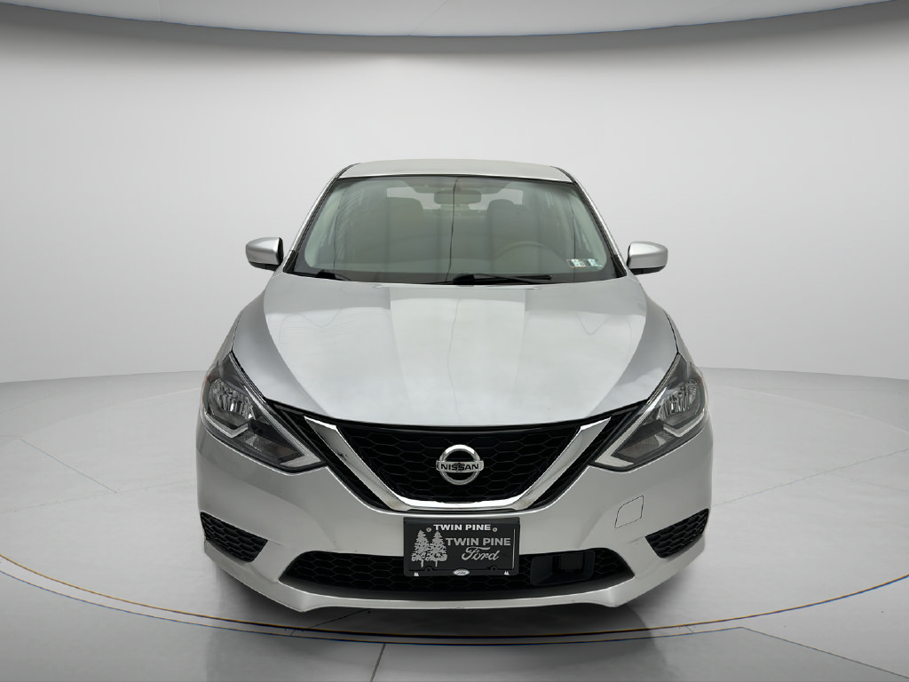 Used 2018 Nissan Sentra SV FWD image 2