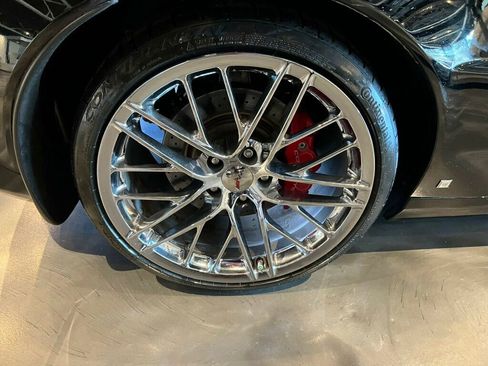 Used 2006 Chevrolet Corvette Z06 w/ Preferred Equipment Group image 24