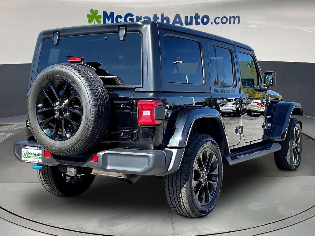 Used 2023 Jeep Wrangler Unlimited Sahara AWD/4WD image 7