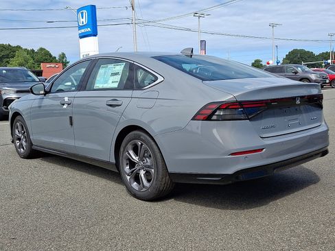 New 2026 Honda Accord EX-L image 4