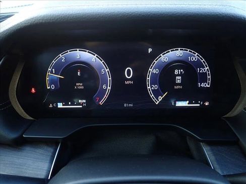 New 2026 Jeep Grand Cherokee Limited w/ Luxury Tech Group II image 28