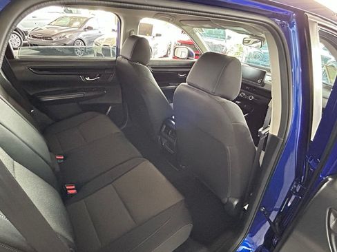 Used 2025 Honda CR-V LX image 37