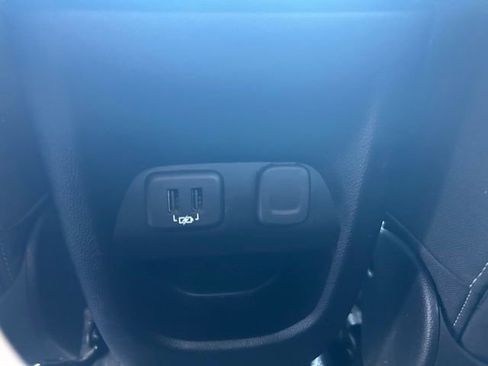 Used 2021 Chevrolet Colorado LT w/ Fleet Safety Package RWD image 24