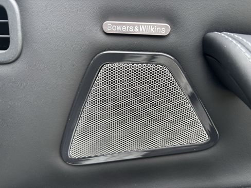 Used 2021 Maserati Ghibli Trofeo image 27