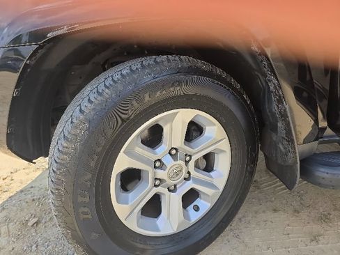 Used 2020 Toyota 4Runner SR5 RWD image 9