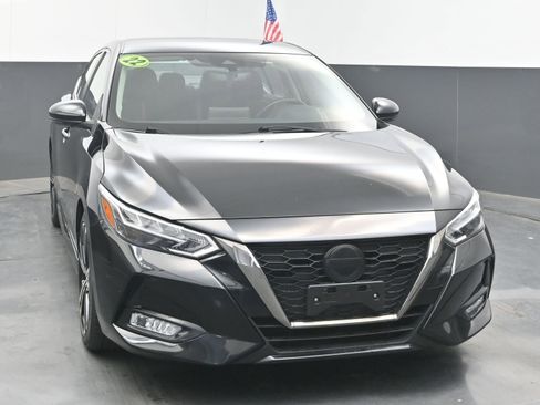 Used 2022 Nissan Sentra SR FWD image 2