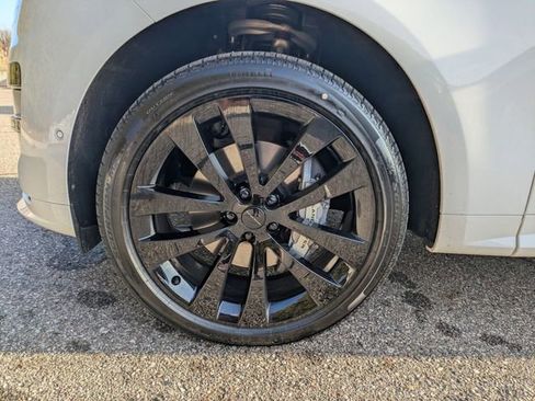 New 2026 Land Rover Range Rover Sport Dynamic SE image 21