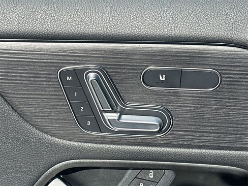 Certified 2026 Mercedes-Benz GLA 250 image 11