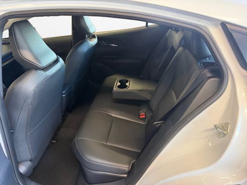 Used 2025 Toyota Prius AWD image 16