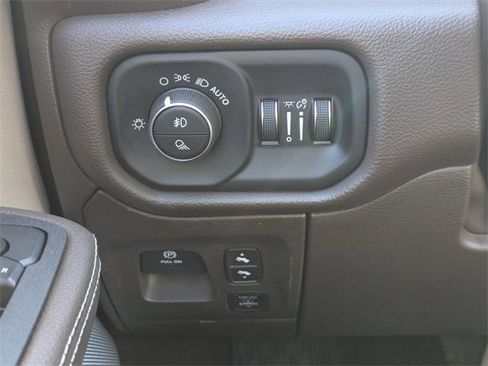 New 2026 RAM 1500 Laramie w/ Advanced Safety Group II image 24