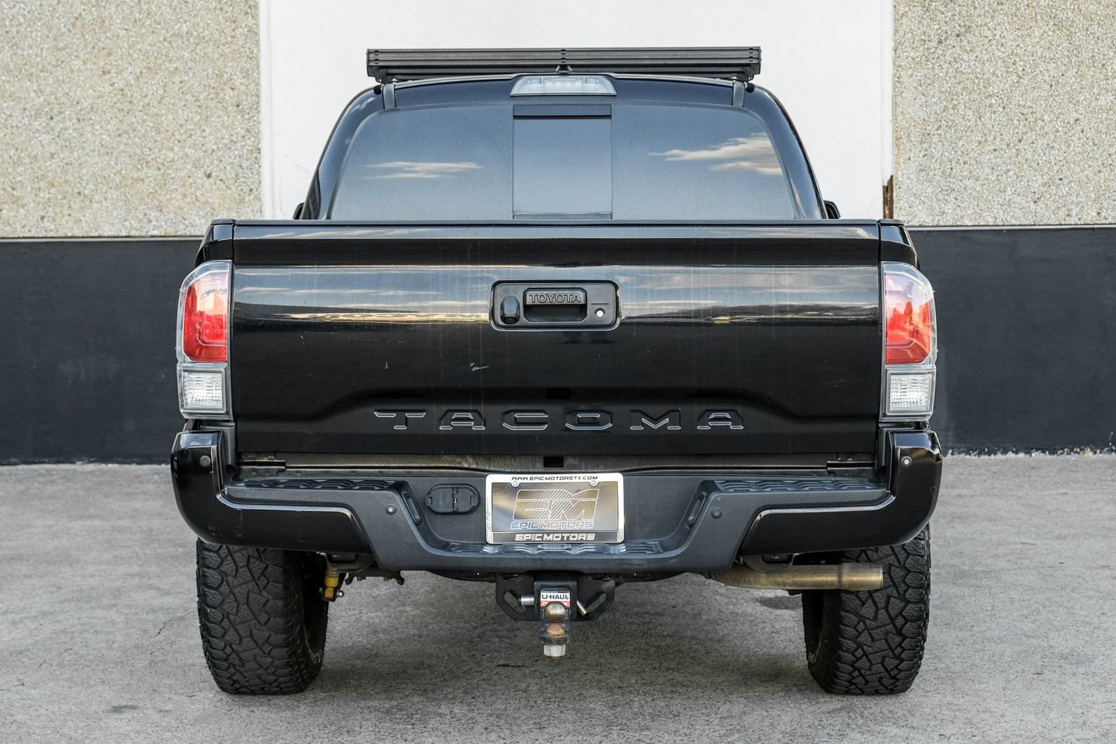 Used 2021 Toyota Tacoma TRD Off-Road w/ Technology Package AWD/4WD image 8