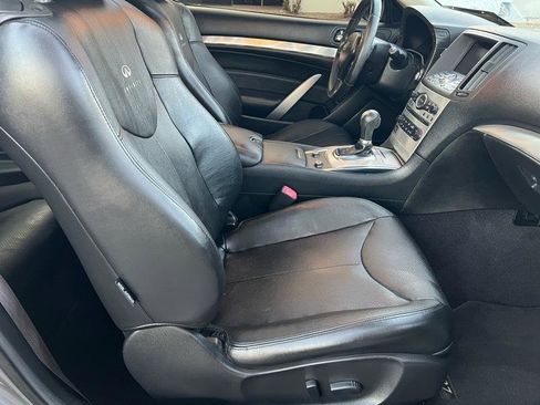 Used 2013 INFINITI G37 Journey w/ Premium Pkg image 21