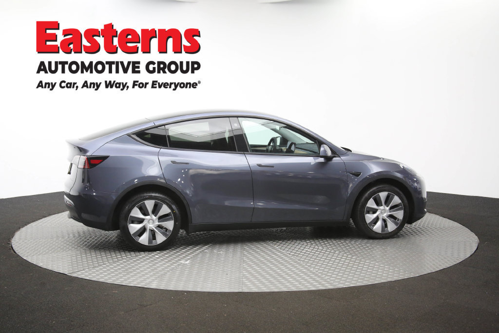 Used 2023 Tesla Model Y Long Range AWD/4WD image 40