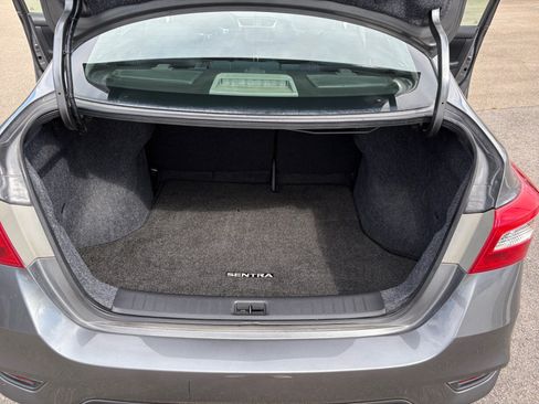 Used 2019 Nissan Sentra SV w/ Special Edition Package FWD image 34