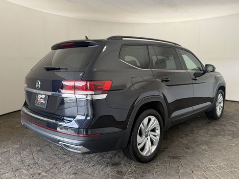 Used 2023 Volkswagen Atlas SE w/ Panoramic Sunroof Package AWD/4WD image 9