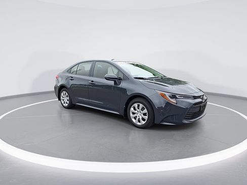 Certified 2026 Toyota Corolla LE FWD image 3