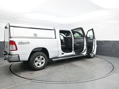 Used 2022 RAM 1500 Big Horn AWD/4WD image 45