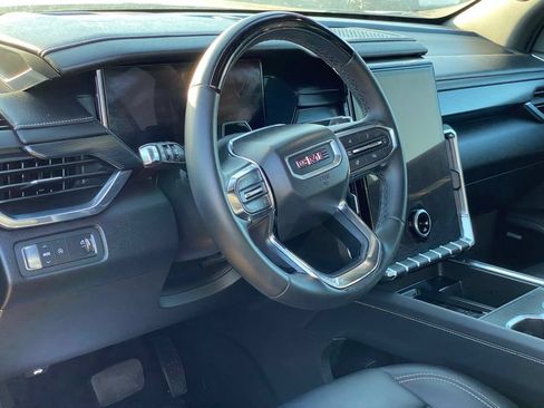 Used 2024 GMC Acadia Elevation w/ Super Cruise Package FWD image 5