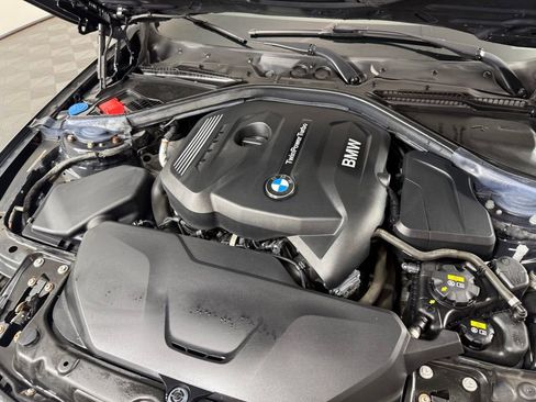 Used 2018 BMW 330i xDrive Sedan AWD/4WD image 29