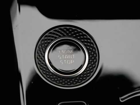 Certified 2023 Kia Niro EX w/ EX Cold Weather Package image 29