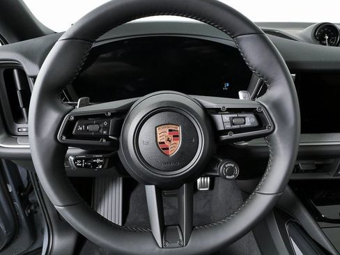 New 2026 Porsche Cayenne S image 9