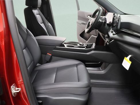 New 2026 Chevrolet Equinox LT FWD image 35