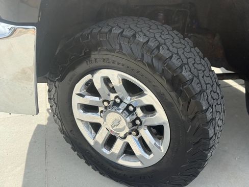 Used 2017 Chevrolet Silverado 3500 LTZ w/ Duramax Plus Package image 8