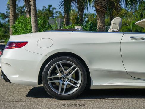 Used 2019 Mercedes-Benz S 560 Cabriolet image 10
