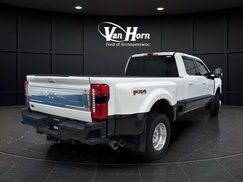 Used 2024 Ford F350 King Ranch AWD/4WD image 7