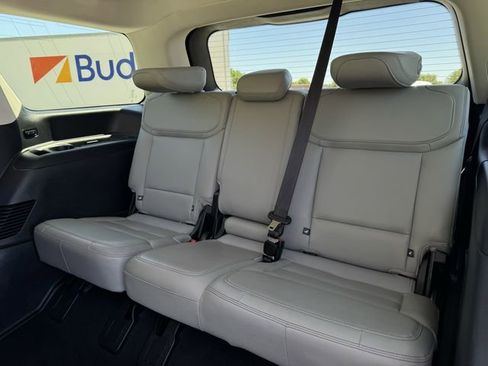 Certified 2025 Ford Expedition Active image 27