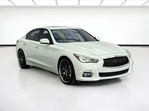 Used 2014 INFINITI Q50 Premium RWD image 3