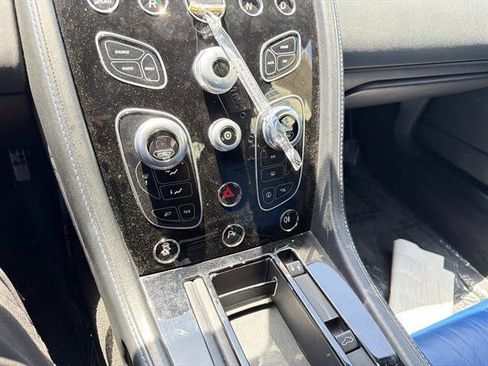 Used 2016 Aston Martin V8 Vantage S RWD image 22