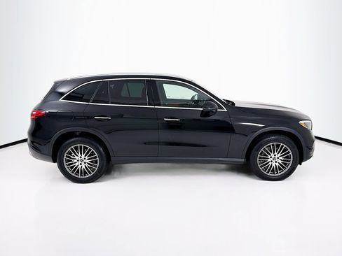 Certified 2026 Mercedes-Benz GLC 300 image 9