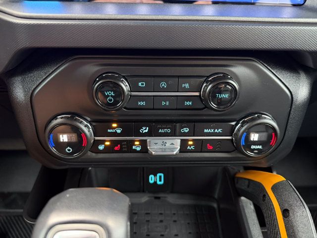 Used 2024 Ford Bronco Badlands AWD/4WD image 24
