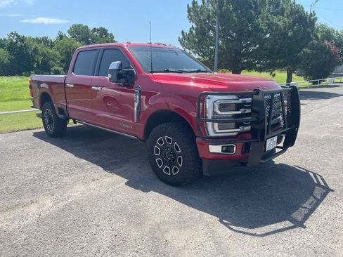 Used 2024 Ford F250 Platinum AWD/4WD image 1