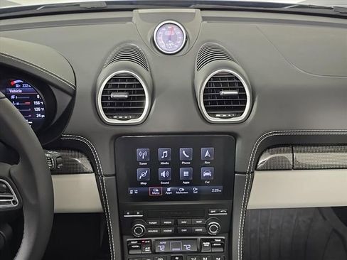 Certified 2025 Porsche 718 Boxster image 21