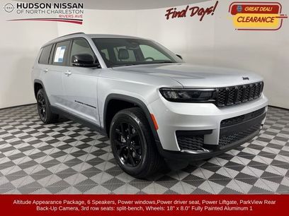 Used 2024 Jeep Grand Cherokee L Laredo