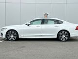 Used 2023 Volvo S90 B6 Ultimate w/ Lounge Package image 2