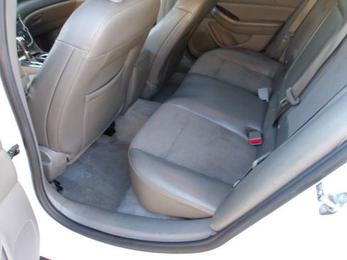Used 2015 Chevrolet Malibu LT FWD image 20