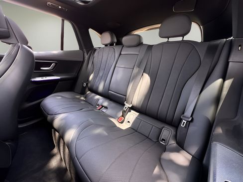Used 2025 Mercedes-Benz EQE 350+ 4MATIC SUV image 19