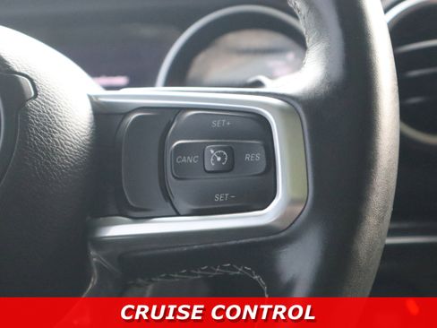 Used 2021 Jeep Wrangler Unlimited Sahara w/ Cold Weather Group image 18
