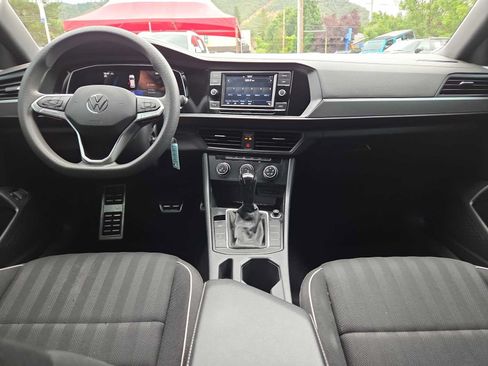 Used 2023 Volkswagen Jetta Sport FWD image 18