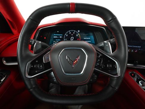 Used 2023 Chevrolet Corvette Stingray Premium Conv w/ Z51 Performance Package RWD image 17