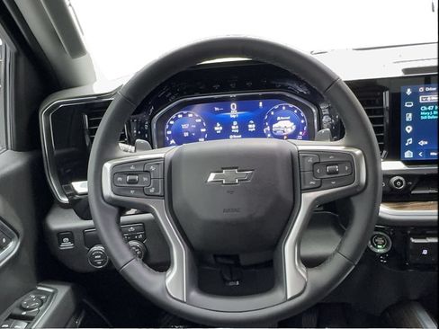 Used 2026 Chevrolet Silverado 1500 RST w/ Texas Edition Plus RWD image 39