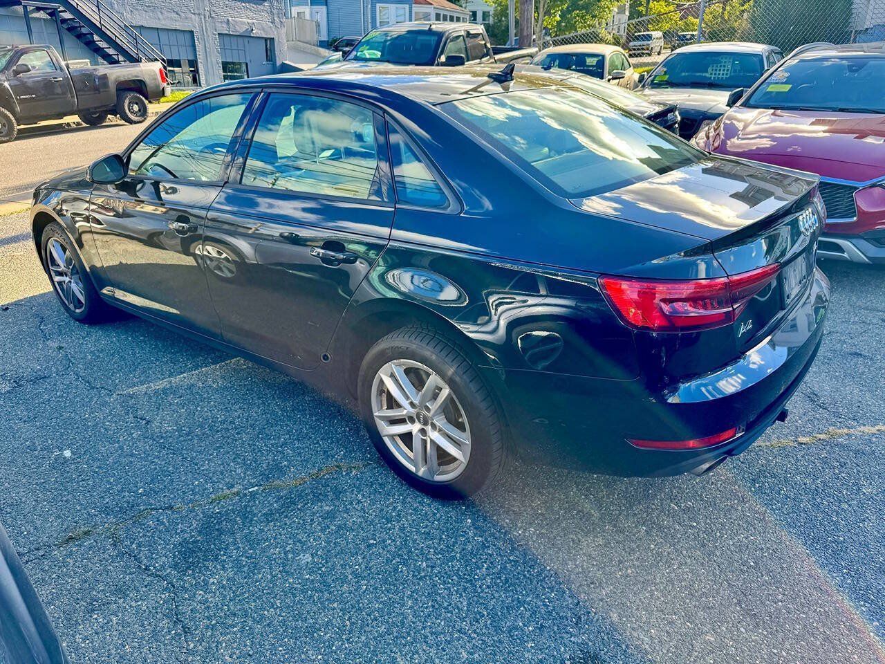 Used 2017 Audi A4 2.0T Premium FWD image 7