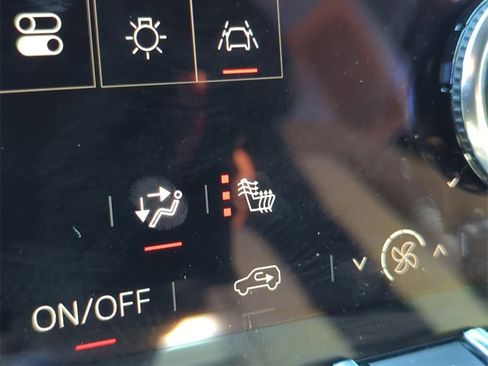 Used 2026 GMC Terrain Elevation image 17