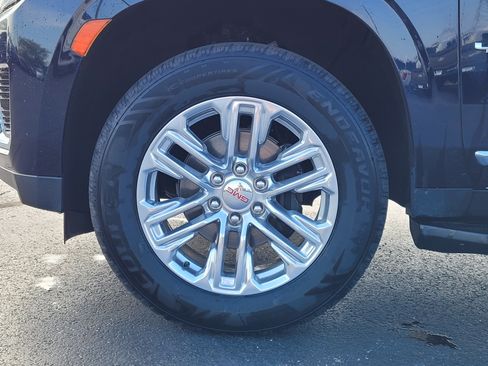 Used 2022 GMC Yukon SLT w/ Max Trailering Package AWD/4WD image 10
