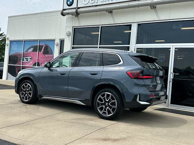 Used 2025 BMW X1 xDrive28i w/ Technology Package AWD/4WD image 6